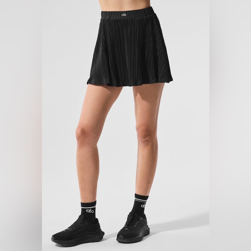NWT ✨ Alo Yoga Micro Plisse Tennis Skirt Black Size X-Small - Picture 2 of 14